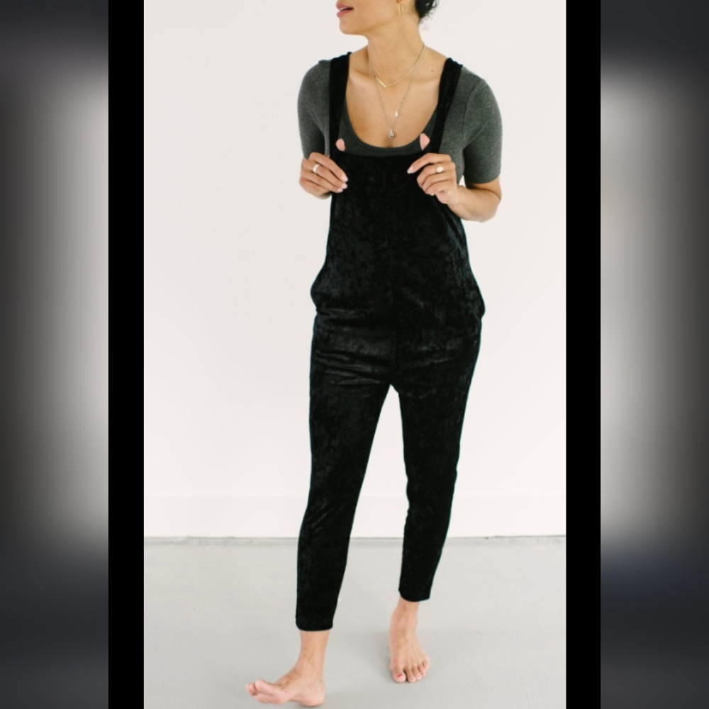 Smash + Tess black velvet romperalls size XS - Picture 2 of 15